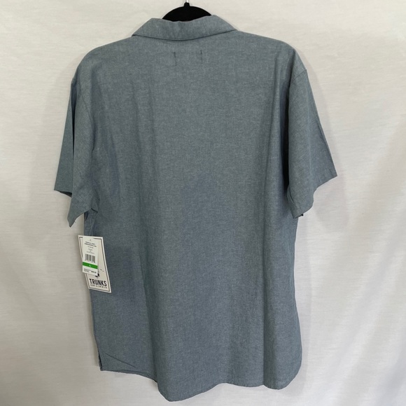 Trunks Surf & Swim Short Sleeve Button Front NWT - Picture 2 of 11